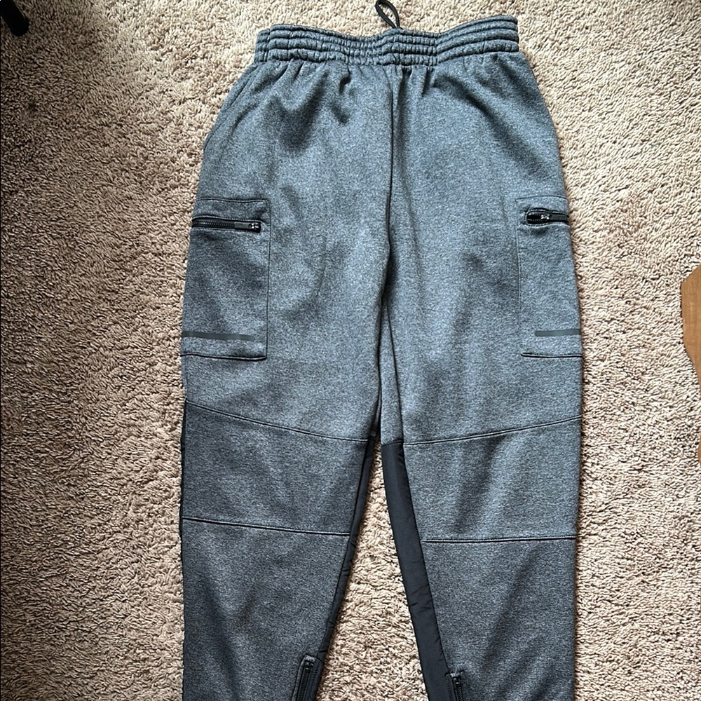 Men's Gray Jogger Pants